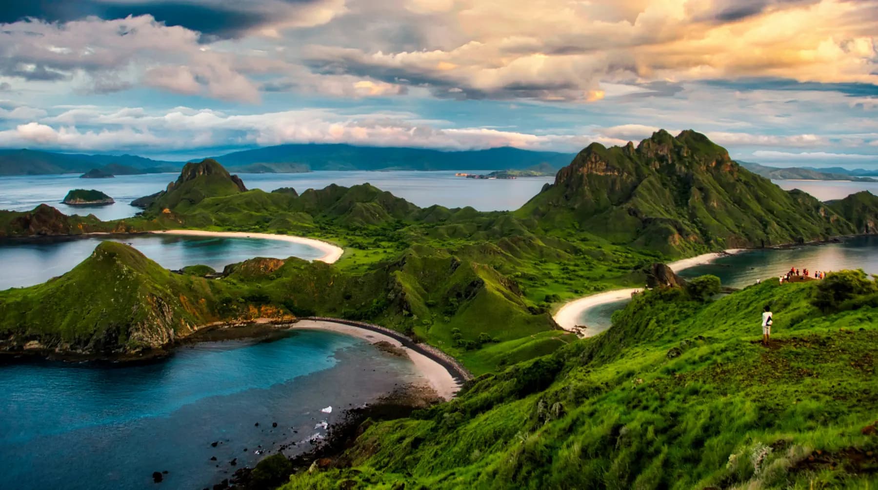 Best Time to Dive Komodo: Why April Marks the Season Start